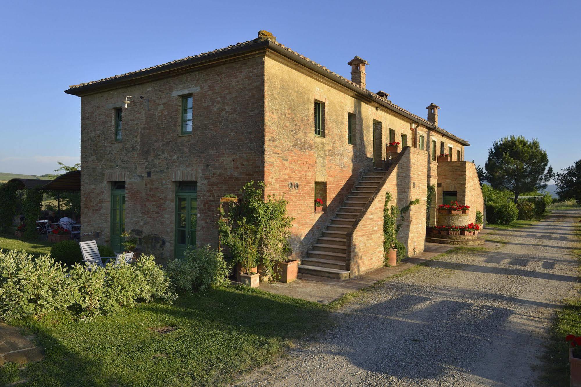 Podere Salicotto Guest House Buonconvento Exterior photo